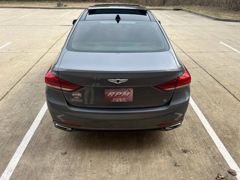 2016 Hyundai Genesis - Image 7 of 20