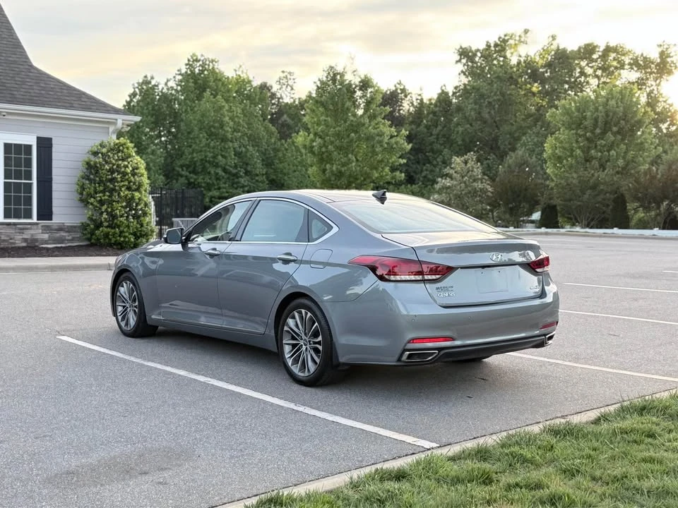 2016 Hyundai Genesis - Image 3 of 17