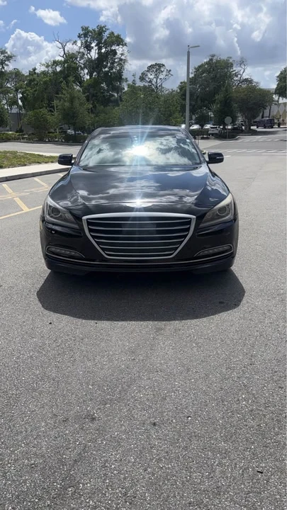 2016 Hyundai Genesis - Image 5 of 8