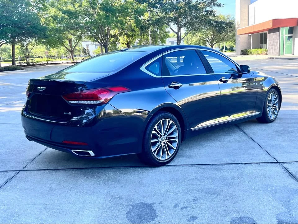 2016 Hyundai Genesis - Image 6 of 13