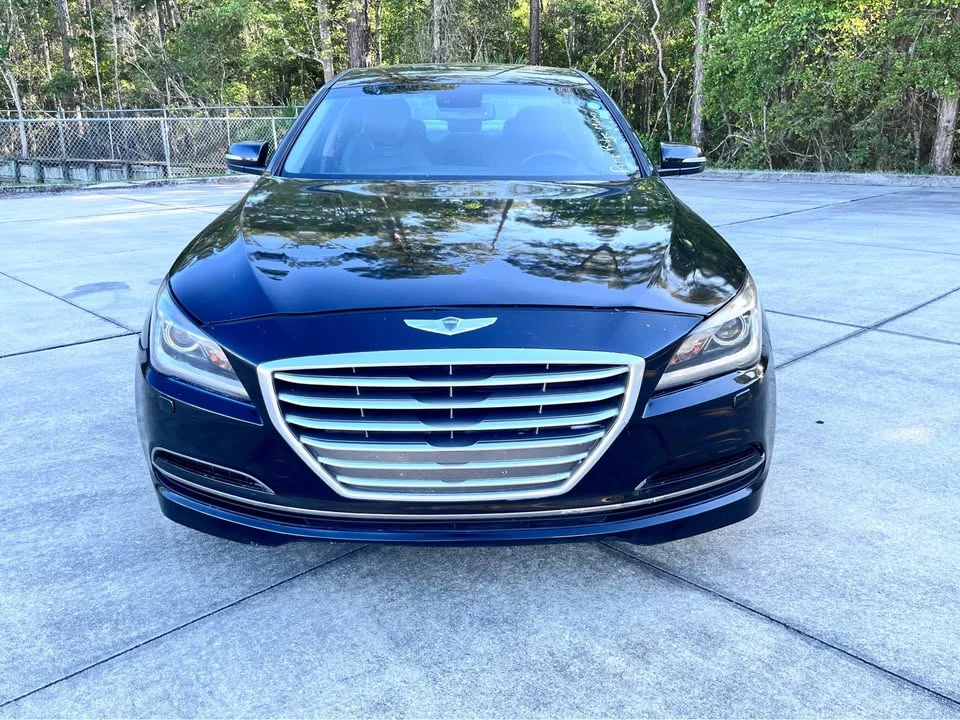 2016 Hyundai Genesis - Image 2 of 13