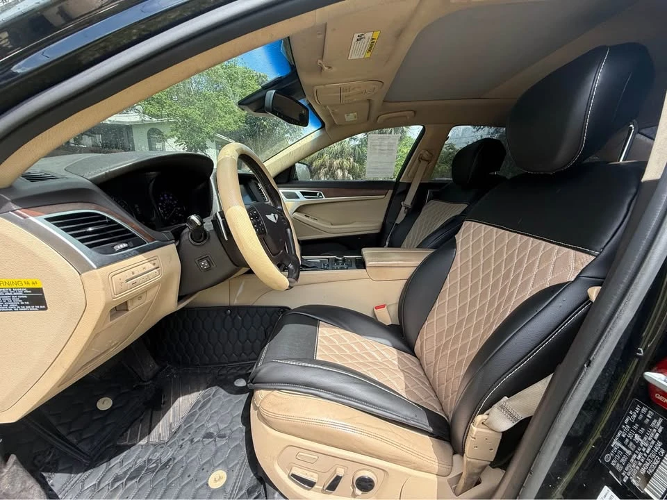 2016 Hyundai Genesis - Image 11 of 18