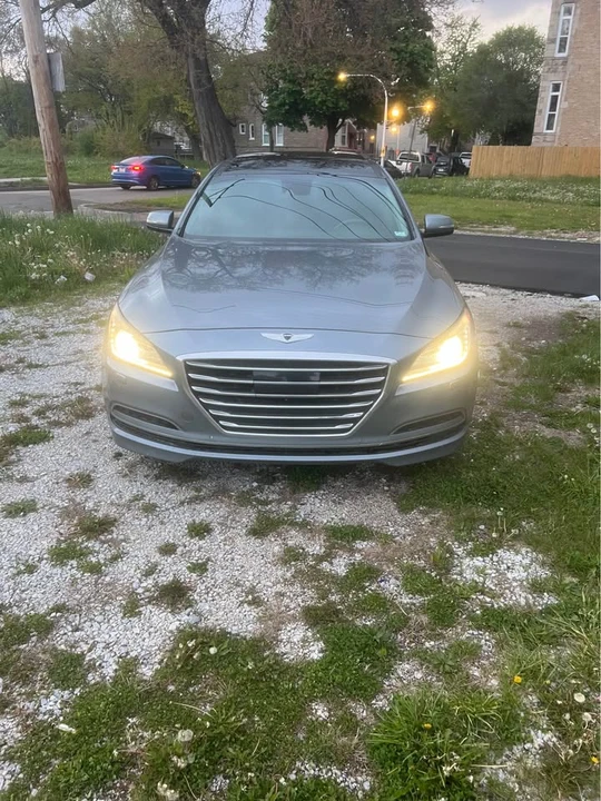 2016 Hyundai Genesis - Image 7 of 9