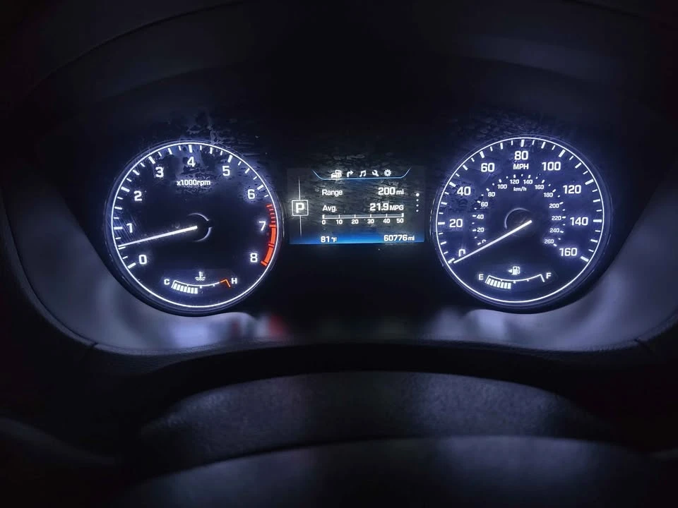 2016 Hyundai Genesis - Image 14 of 14