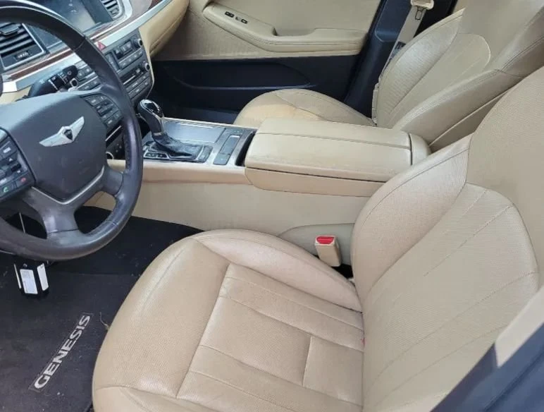 2016 Hyundai Genesis - Image 3 of 4