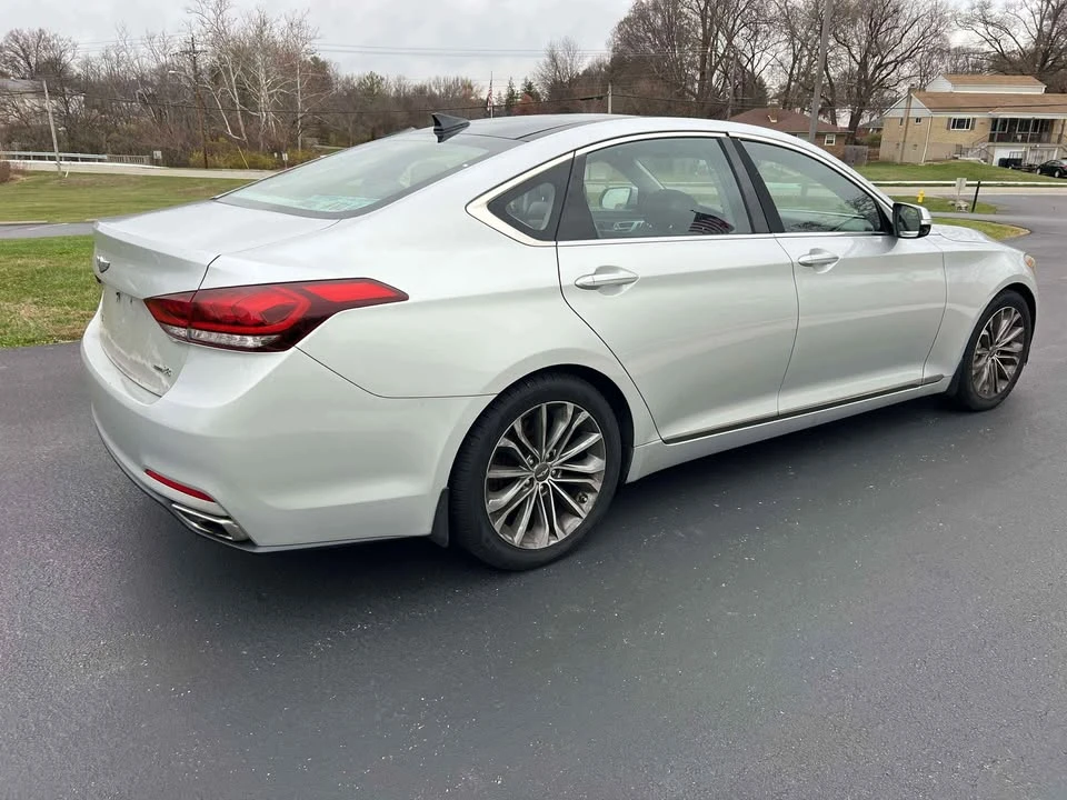 2016 Hyundai Genesis - Image 4 of 20