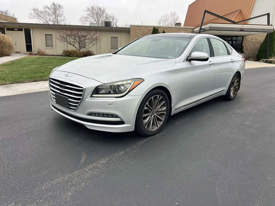 2016 Hyundai Genesis - Image 3 of 20