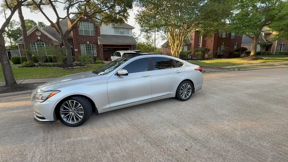 2016 Hyundai Genesis - Image 6 of 20