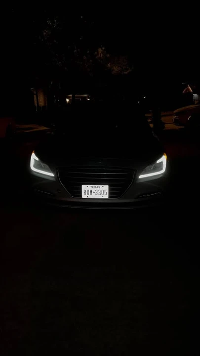 2016 Hyundai Genesis - Image 14 of 20