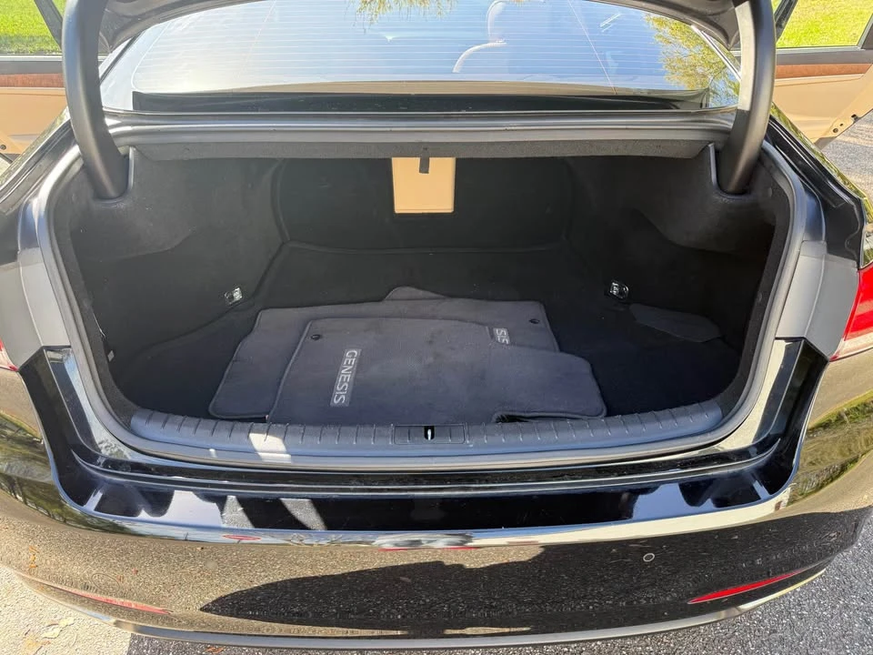 2016 Hyundai Genesis - Image 20 of 20