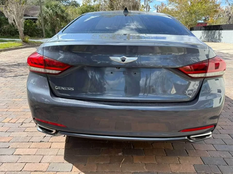 2016 Hyundai Genesis - Image 6 of 20