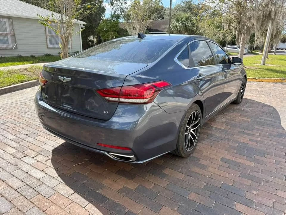 2016 Hyundai Genesis - Image 7 of 20