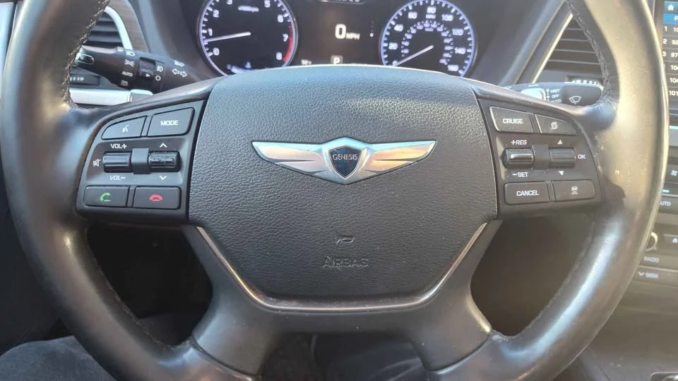 2016 Hyundai Genesis - Image 9 of 16