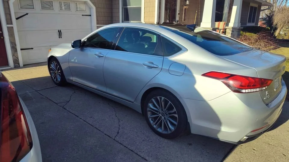2016 Hyundai Genesis - Image 3 of 16