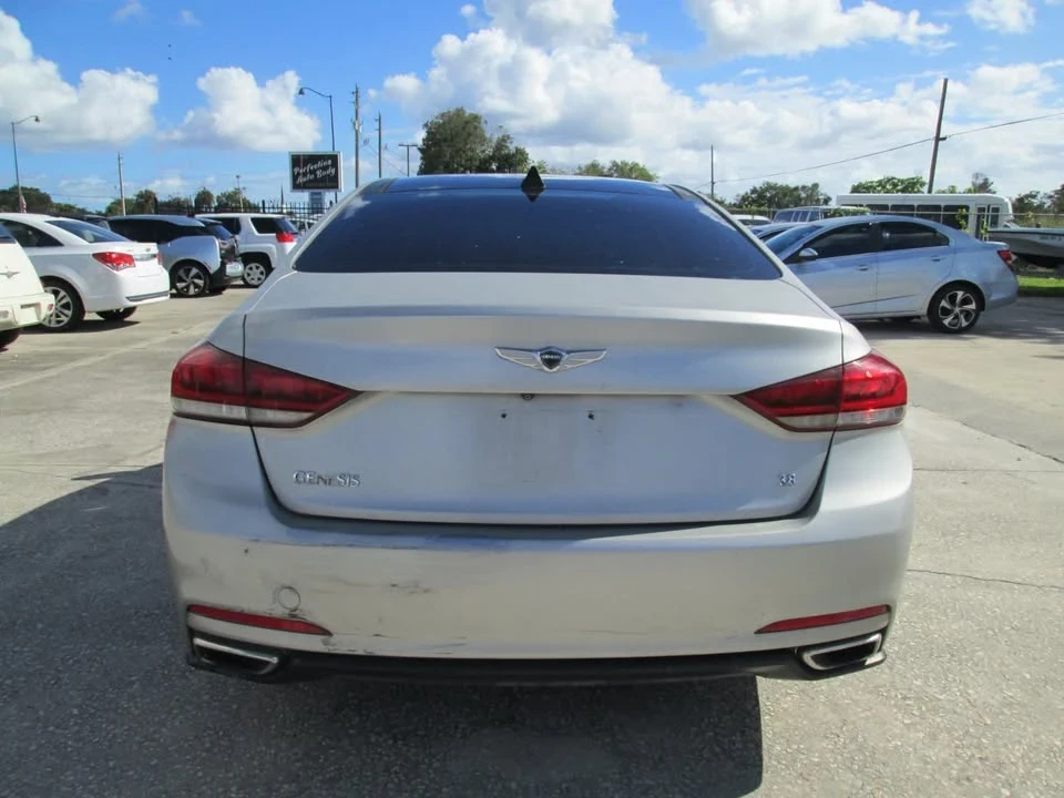 2016 Hyundai Genesis - Image 5 of 16