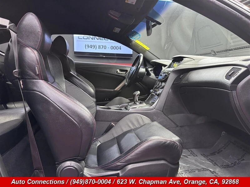 2016 Hyundai Genesis - Image 7 of 20
