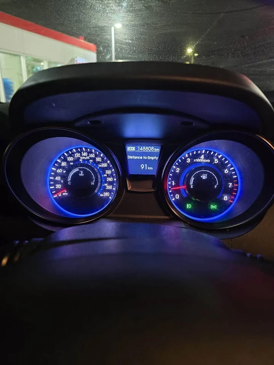 2016 Hyundai Genesis - Image 9 of 9