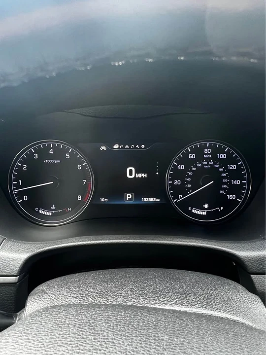 2016 Hyundai Genesis - Image 15 of 20