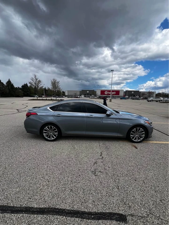 2016 Hyundai Genesis - Image 6 of 20