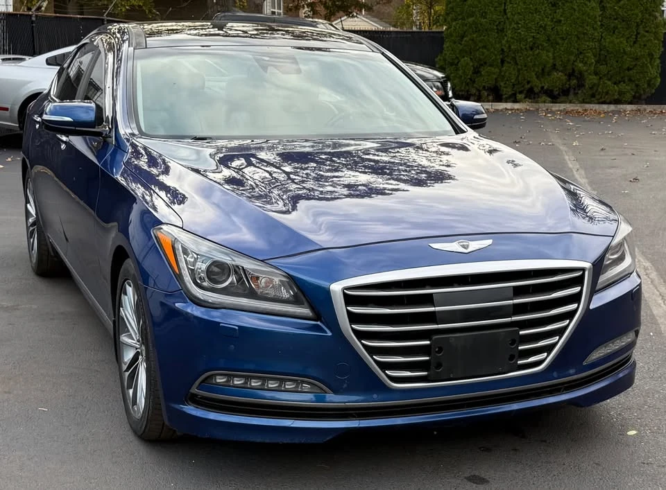 2016 Hyundai Genesis - Image 8 of 13