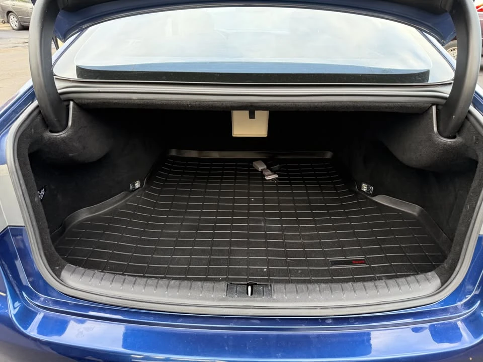 2016 Hyundai Genesis - Image 13 of 13