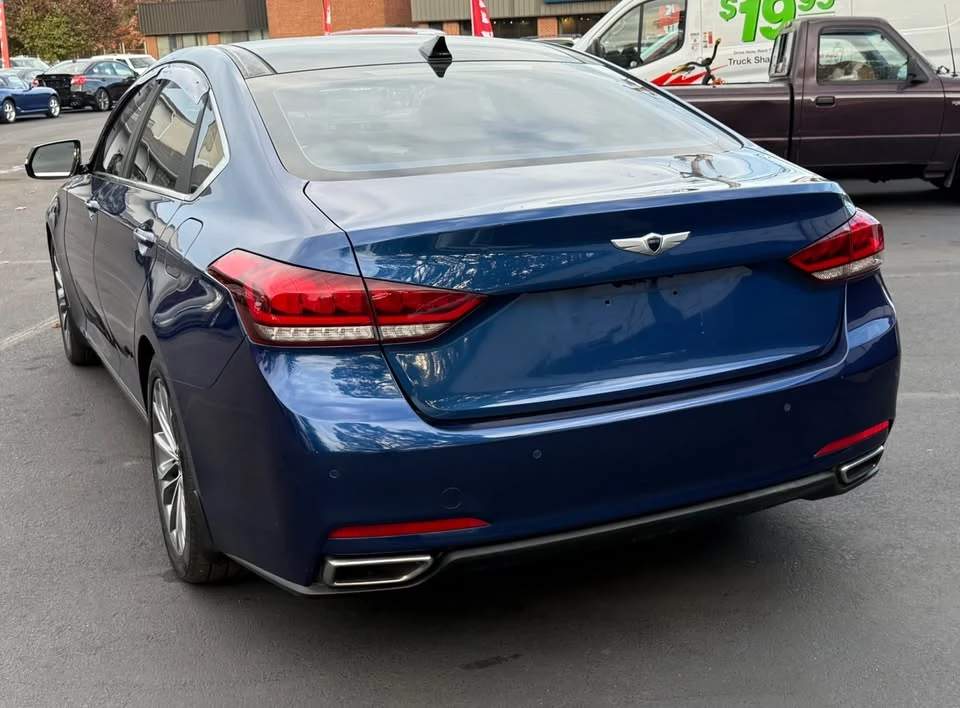 2016 Hyundai Genesis - Image 4 of 13