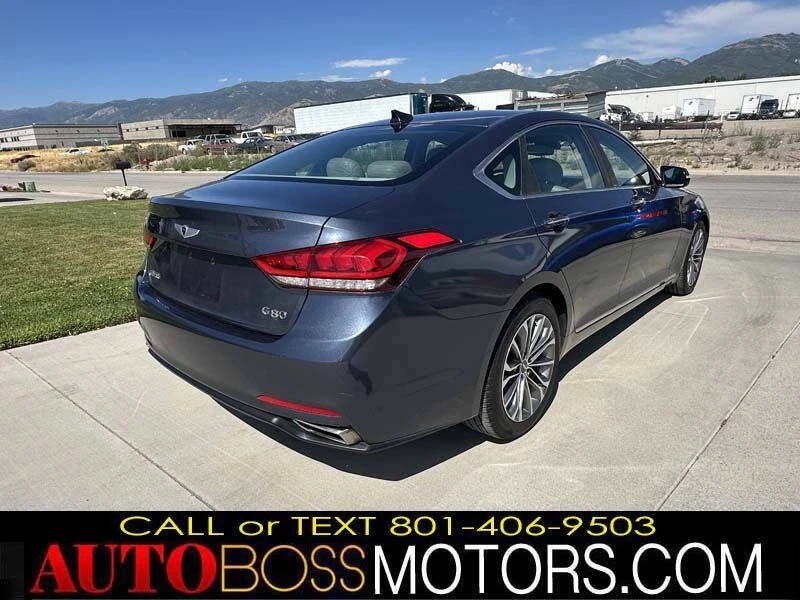 2016 Hyundai Genesis - Image 12 of 14