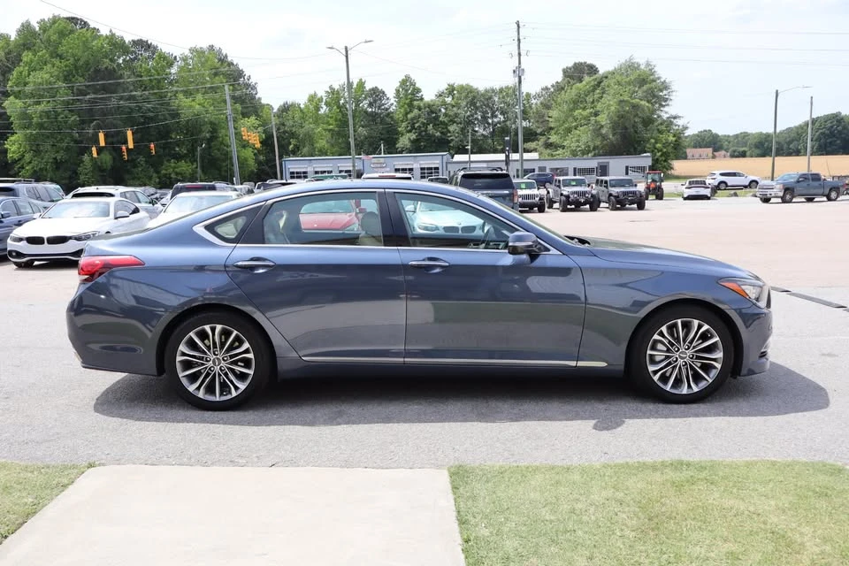 2016 Hyundai Genesis - Image 8 of 20