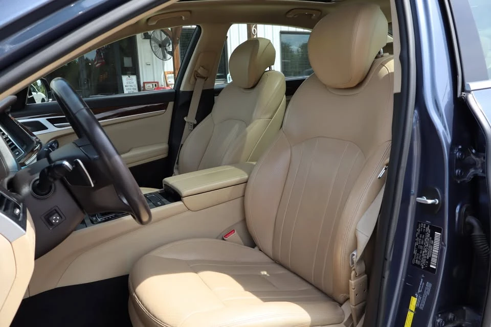 2016 Hyundai Genesis - Image 4 of 20