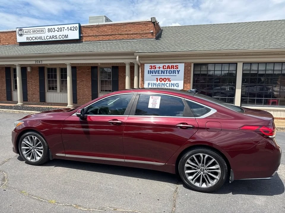 2016 Hyundai Genesis - Image 5 of 18