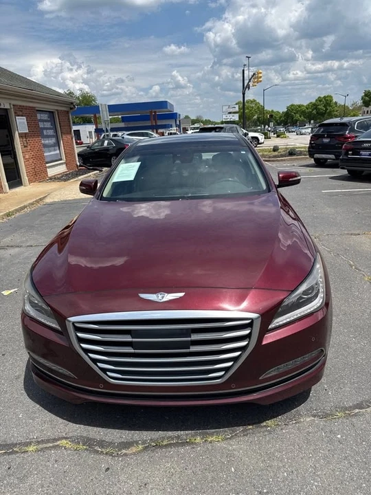 2016 Hyundai Genesis - Image 2 of 18