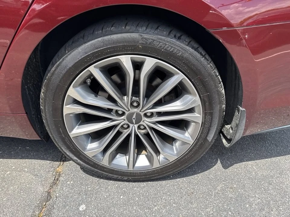 2016 Hyundai Genesis - Image 18 of 18