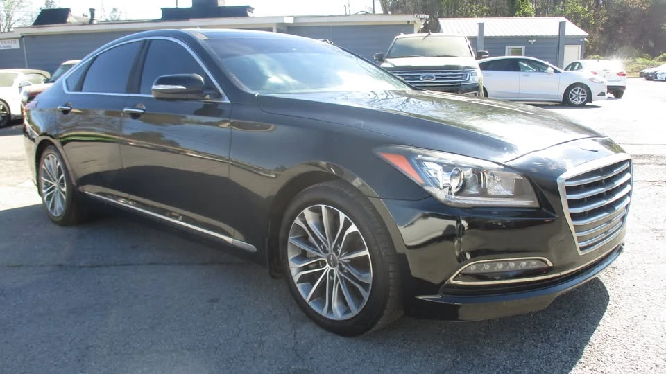 2016 Hyundai Genesis - Image 3 of 18