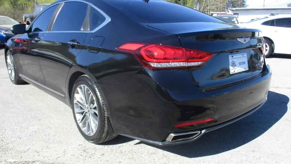 2016 Hyundai Genesis - Image 4 of 18