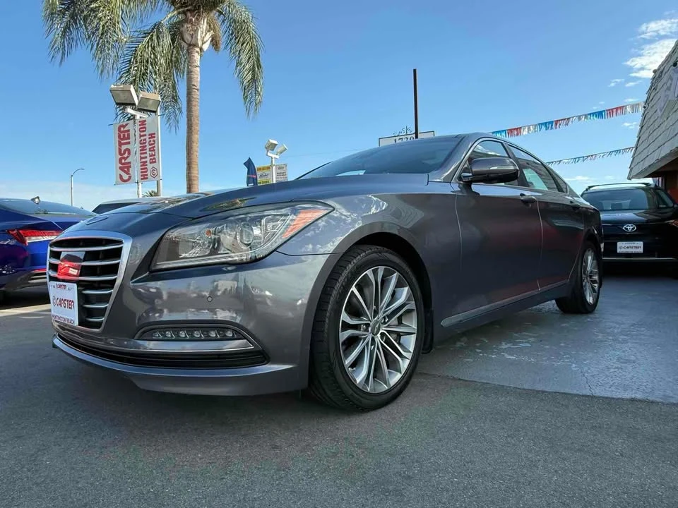 2016 Hyundai Genesis - Image 11 of 20