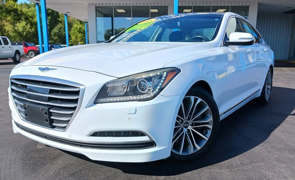 2016 Hyundai Genesis - Image 3 of 19