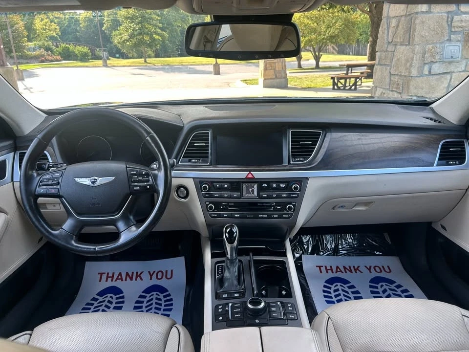 2016 Hyundai Genesis - Image 12 of 20