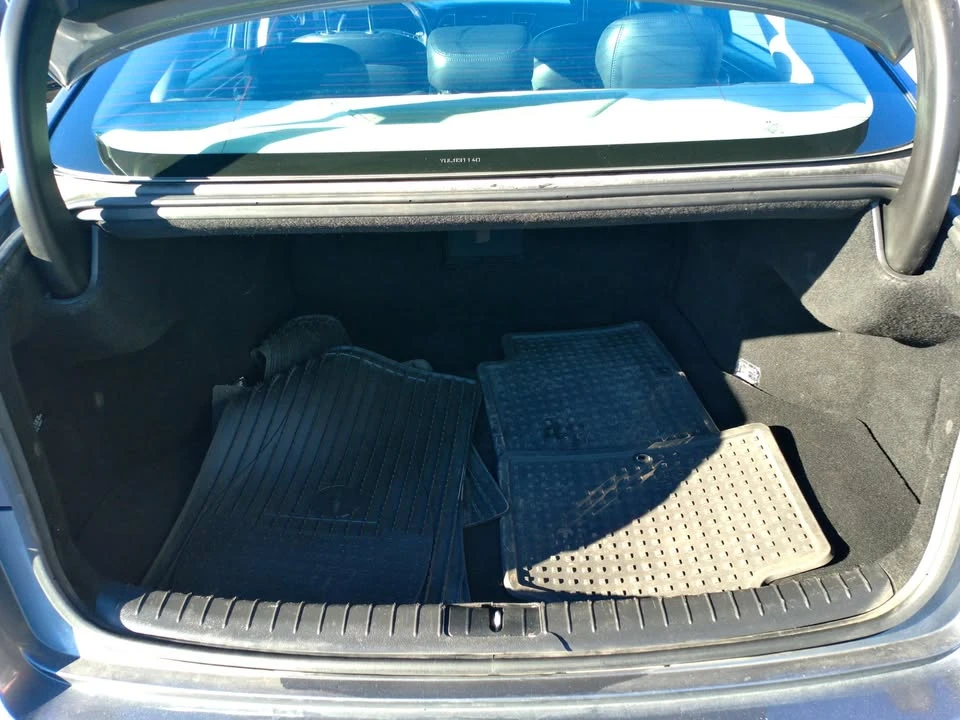 2016 Hyundai Genesis - Image 18 of 19