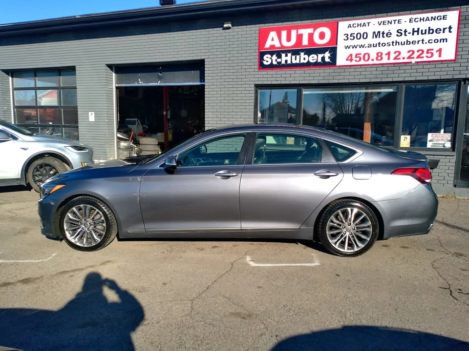 2016 Hyundai Genesis - Image 8 of 19