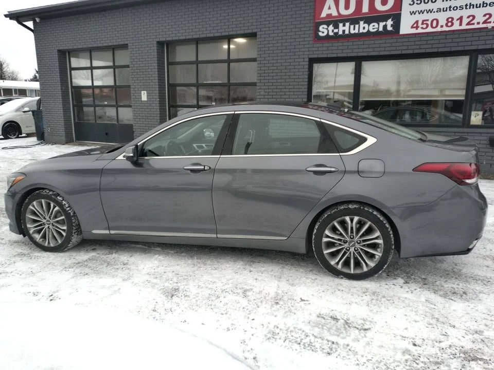 2016 Hyundai Genesis - Image 8 of 16