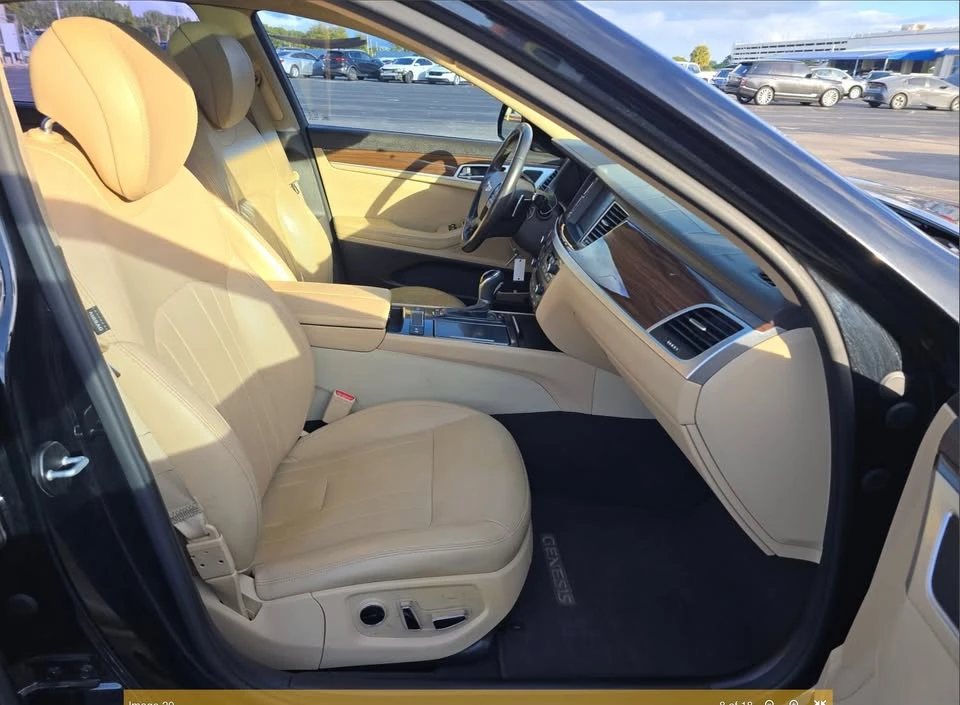 2016 Hyundai Genesis - Image 11 of 15