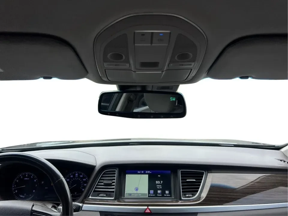 2016 Hyundai Genesis - Image 9 of 11