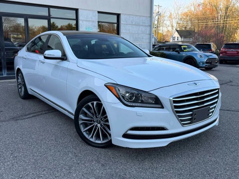 2016 Hyundai Genesis - Image 2 of 20