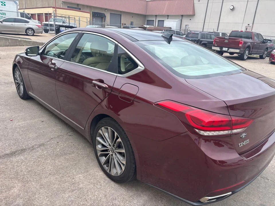 2016 Hyundai Genesis - Image 7 of 16