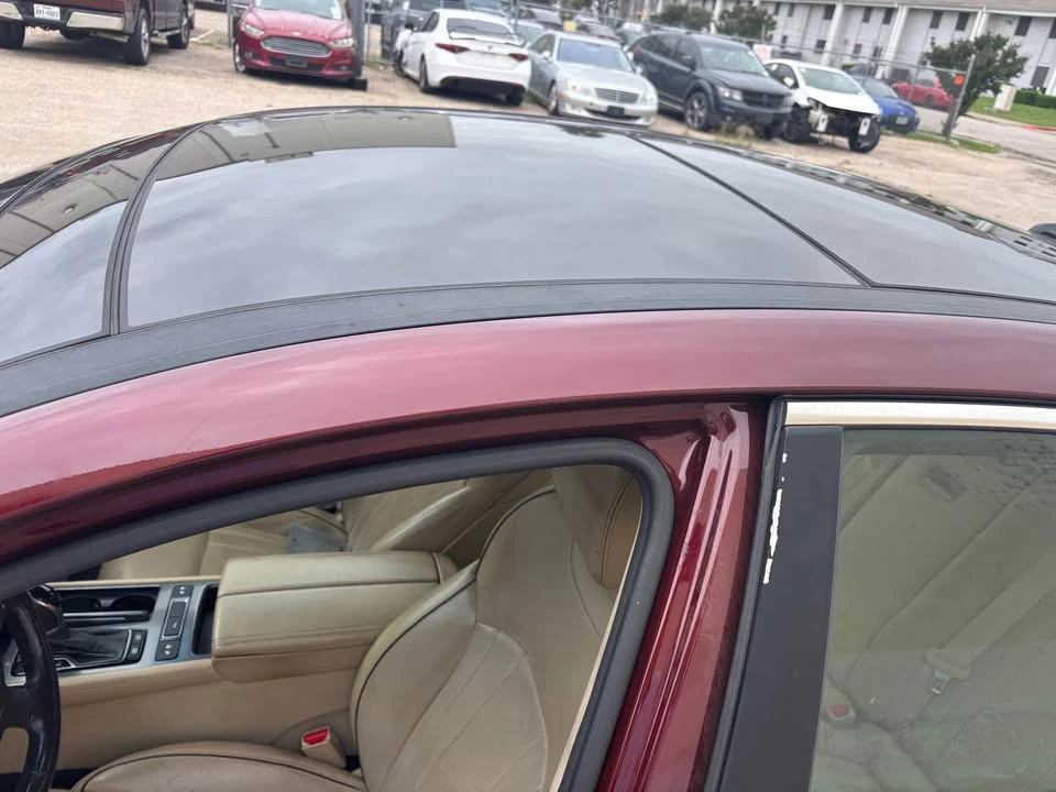 2016 Hyundai Genesis - Image 15 of 16
