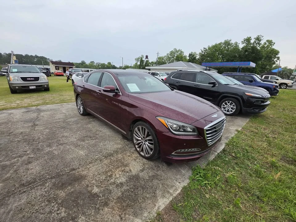 2016 Hyundai Genesis - Image 2 of 3