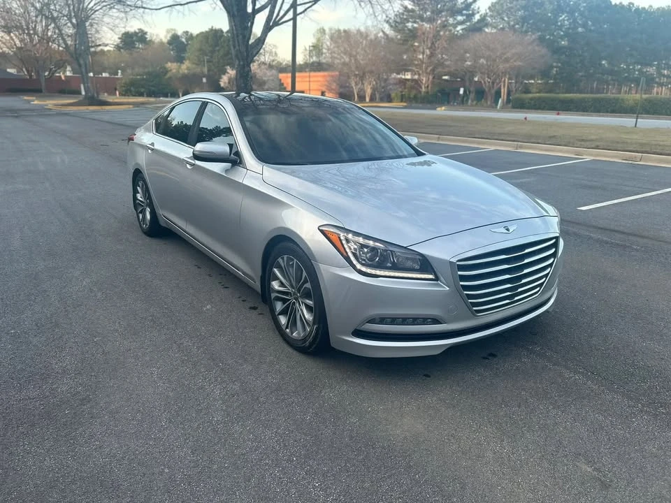 2016 Hyundai Genesis - Image 3 of 15