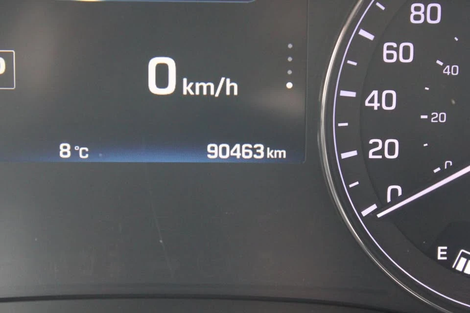 2016 Hyundai Genesis - Image 10 of 10