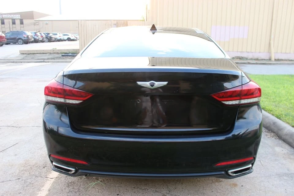 2016 Hyundai Genesis - Image 6 of 20