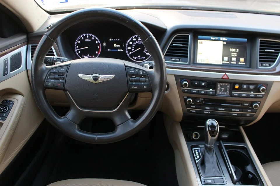 2016 Hyundai Genesis - Image 20 of 20